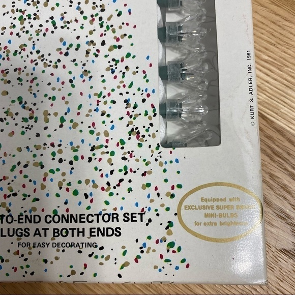 Vintage Petal Flower Reflector Christmas Lights NEW Deadstock Santa’s World - Picture 5 of 7